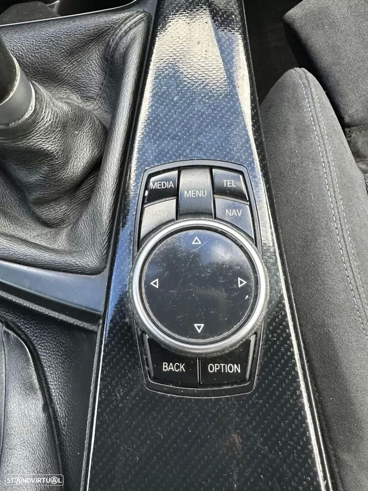 BMW 318 d Pack M - 48