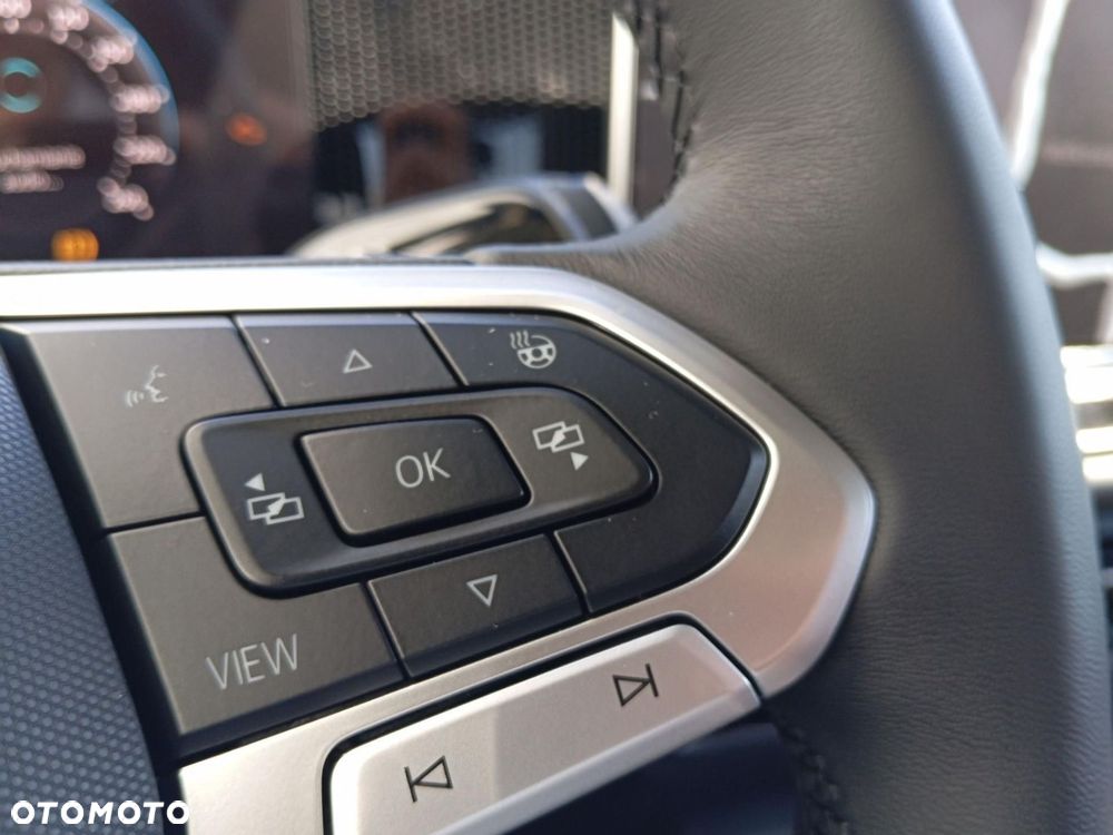 Volkswagen Tiguan - 9
