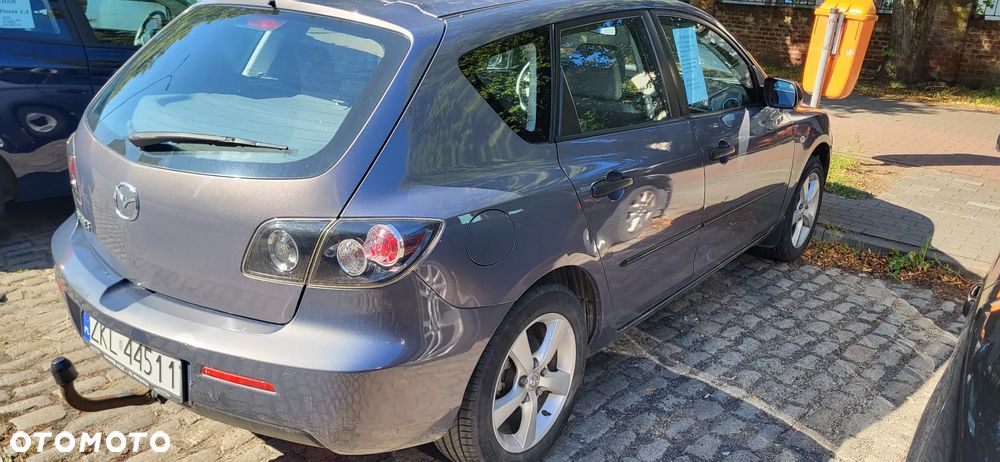 Mazda 3 - 8