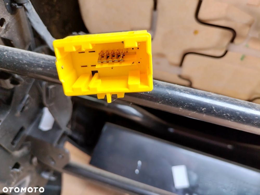 CITROEN C4 II PICASSO 2014 FOTEL LEWY EUROPA - 7