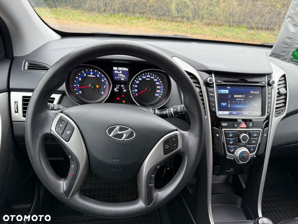 Hyundai i30 1.4 Classic + - 23