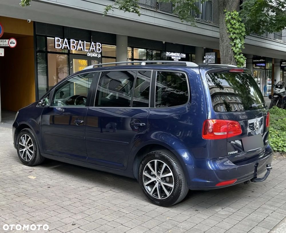 Volkswagen Touran 2.0 TDI DPF Comfortline - 5
