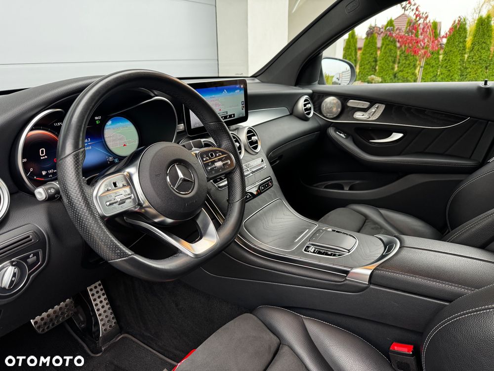 Mercedes-Benz GLC - 13