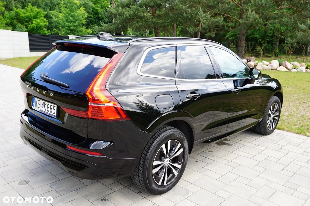Volvo XC 60 B5 B AWD Momentum Pro - 12