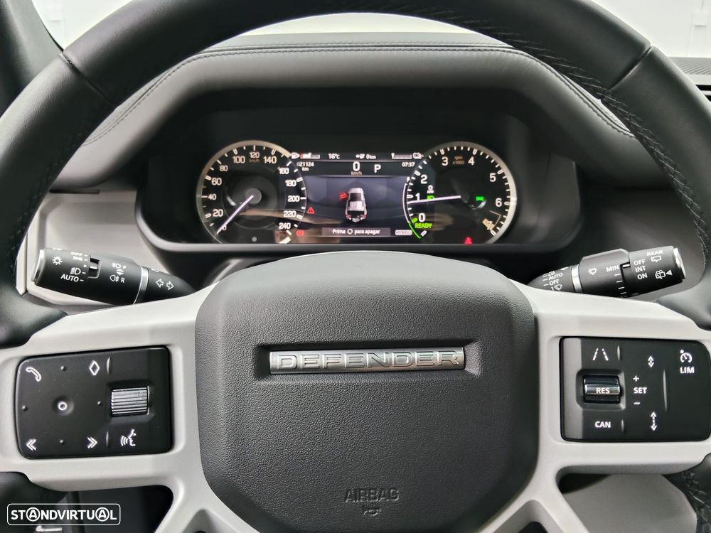 Land Rover Defender 2.0 P400e 110 AWD X-Dynamic HSE - 19