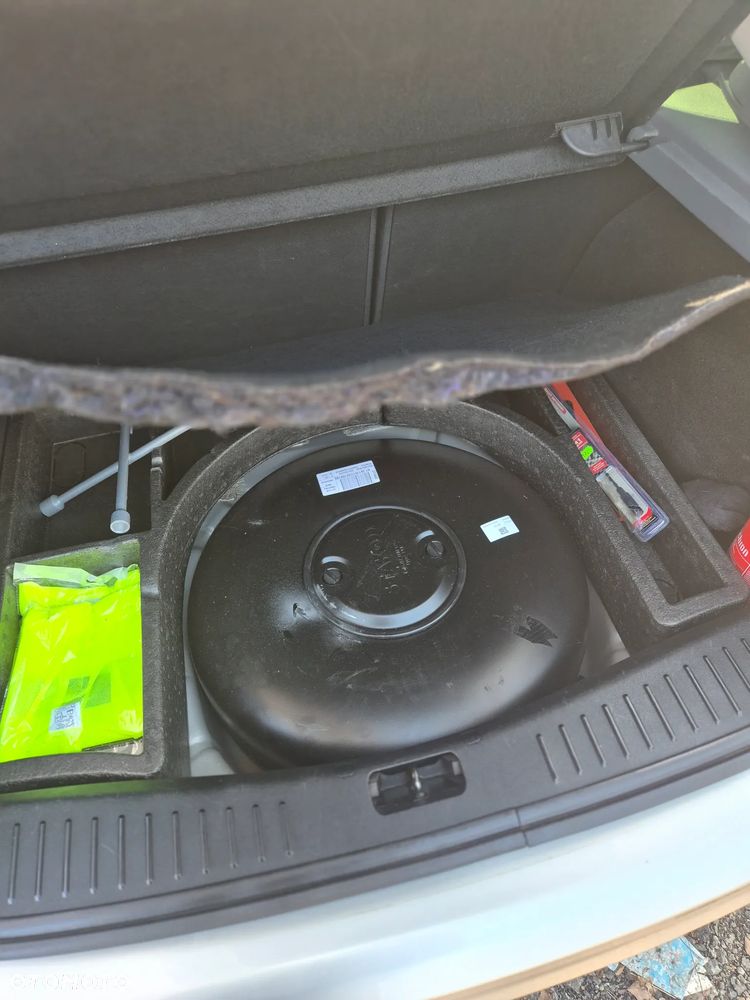 Ford Focus 1.6 Amber X - 8