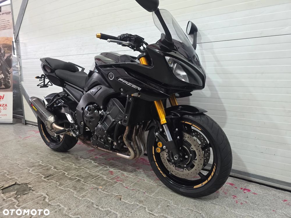 Yamaha FZ - 4