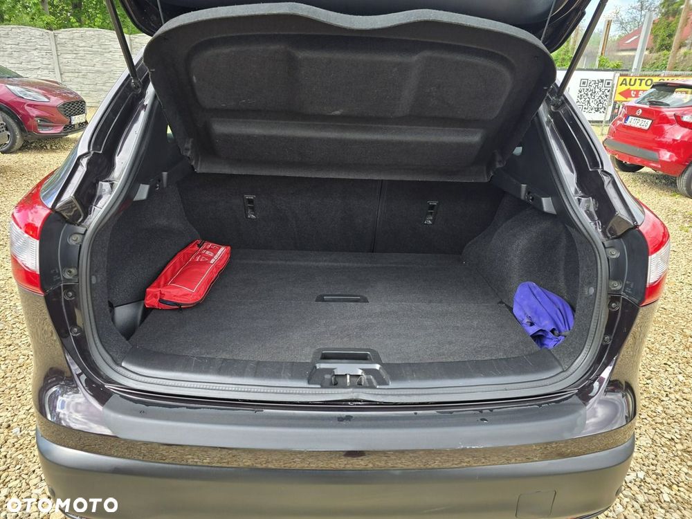 Nissan Qashqai - 25