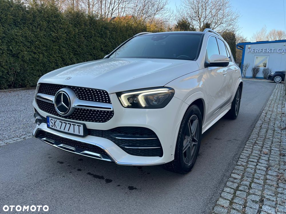 Mercedes-Benz GLE - 1