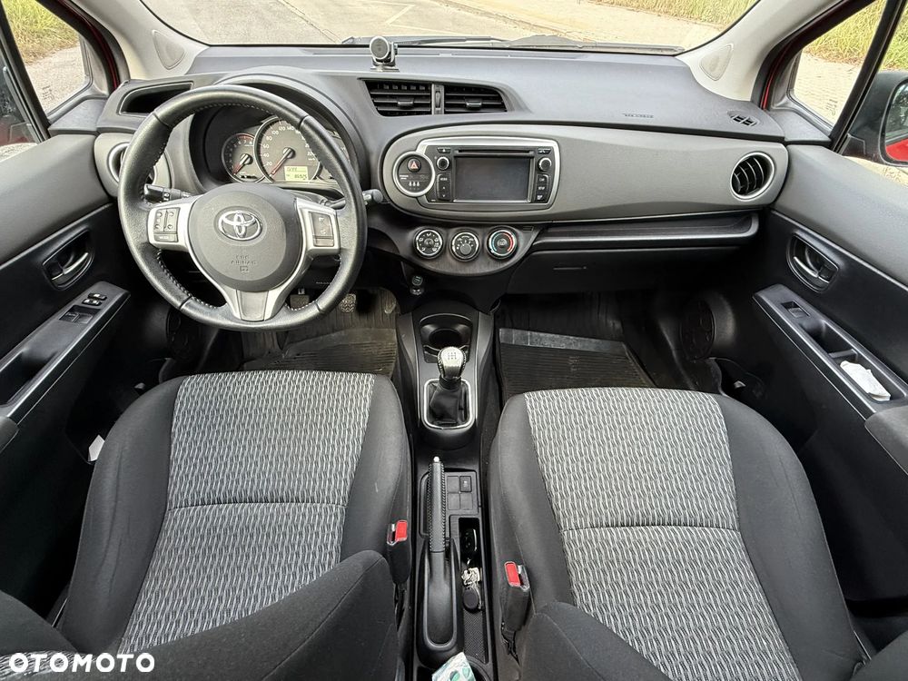 Toyota Yaris 1.0 Active - 13