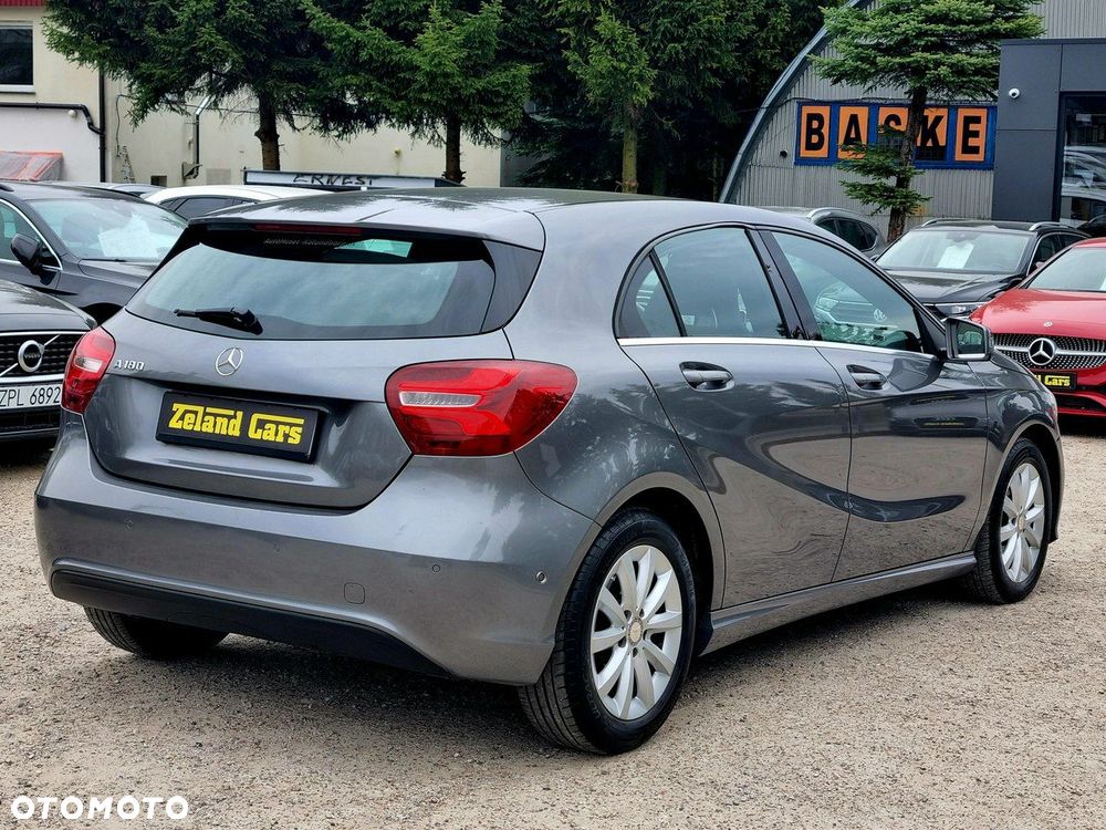Mercedes-Benz Klasa A 180 7G-DCT Style - 5