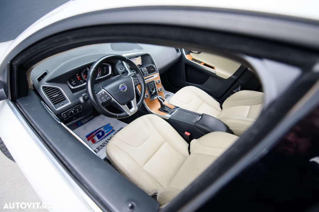Volvo XC 60 - 12