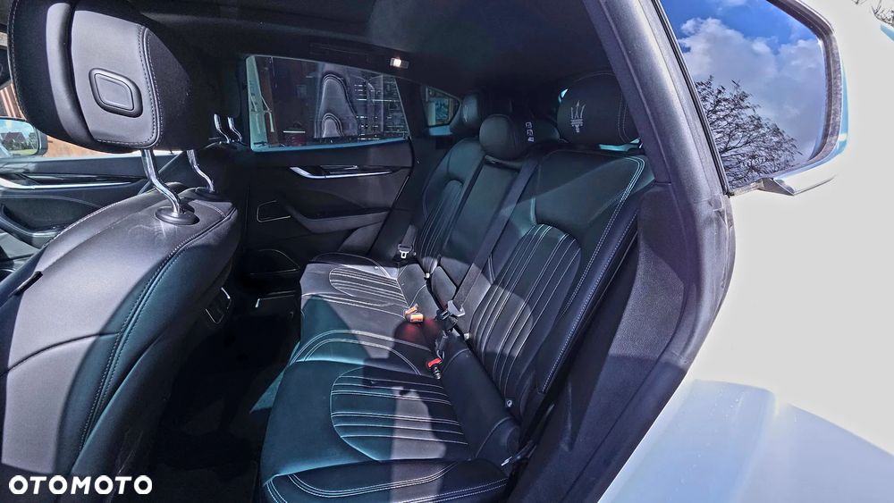 Maserati Levante Modena S - 9