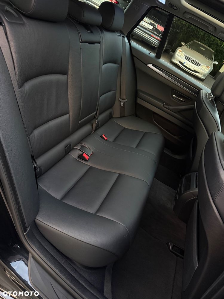 BMW Seria 5 - 30