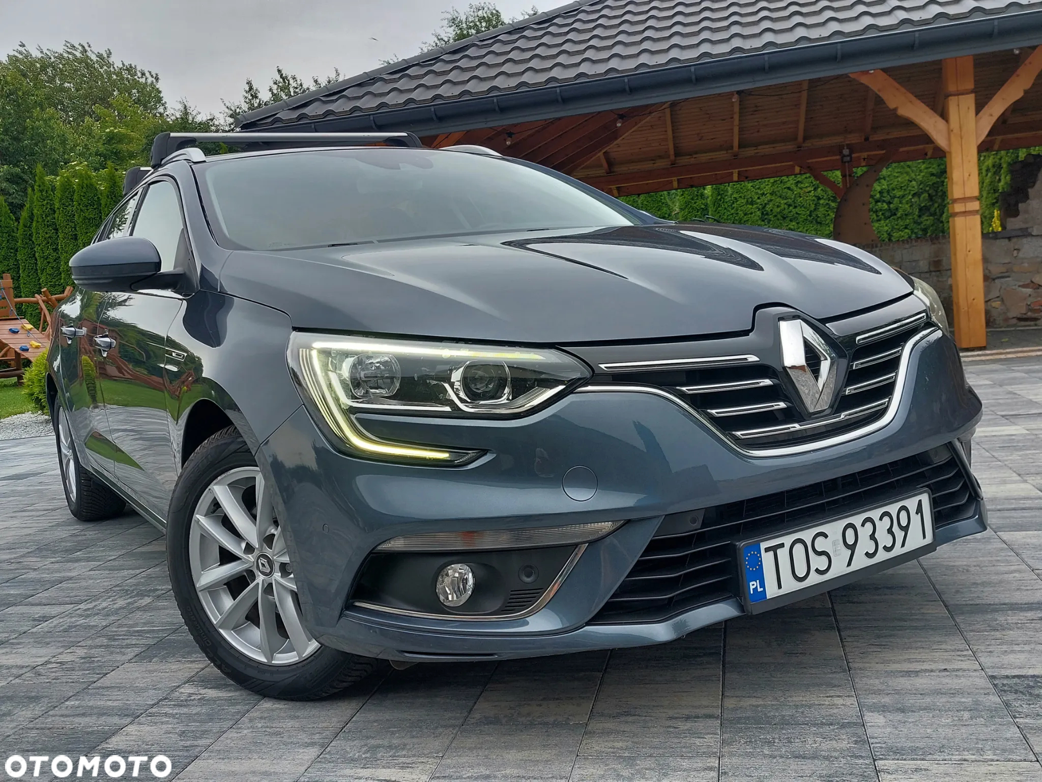 Renault Megane 1.2 Energy TCe Limited - 13