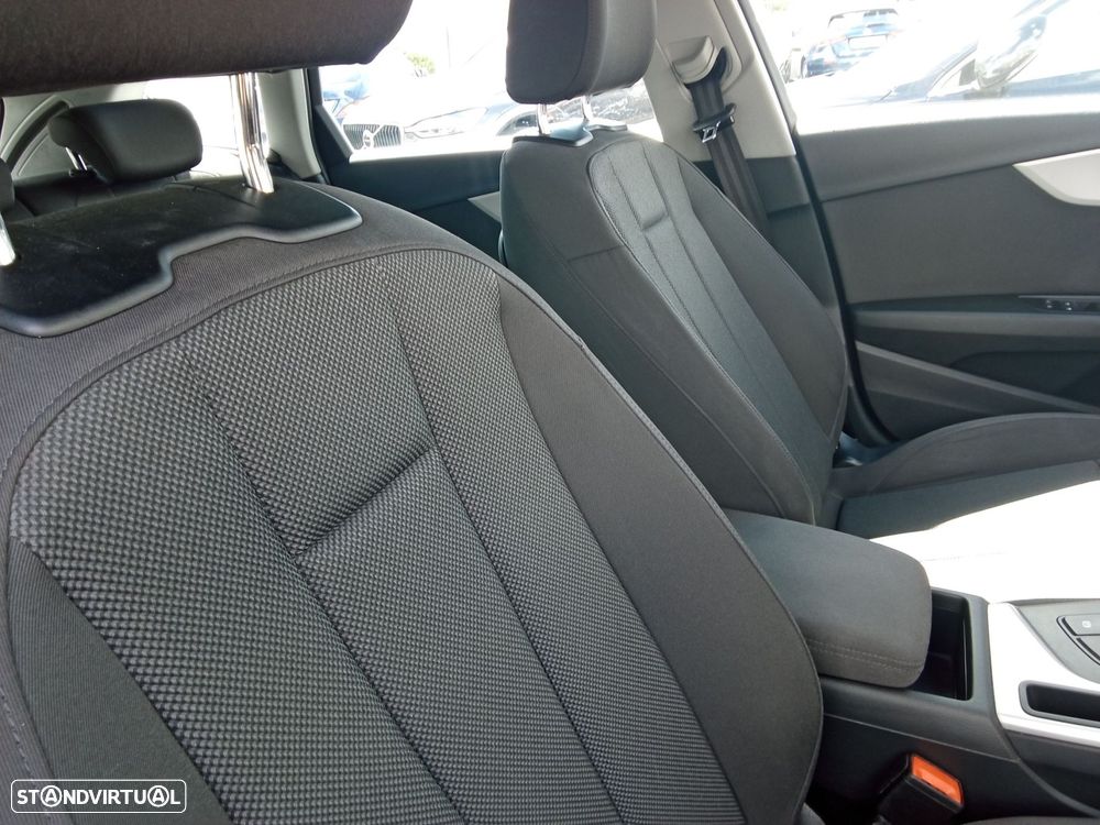 Audi A4 Avant 35 TDI Advanced S tronic - 25