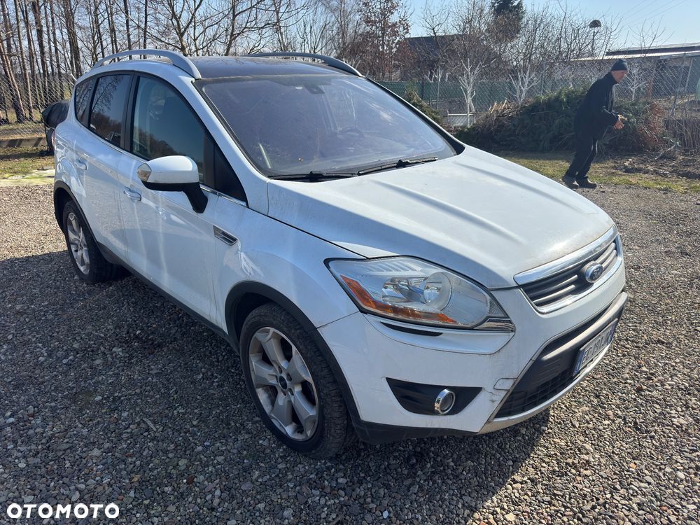 Ford Kuga 2.0 TDCi 4x4 Titanium - 2