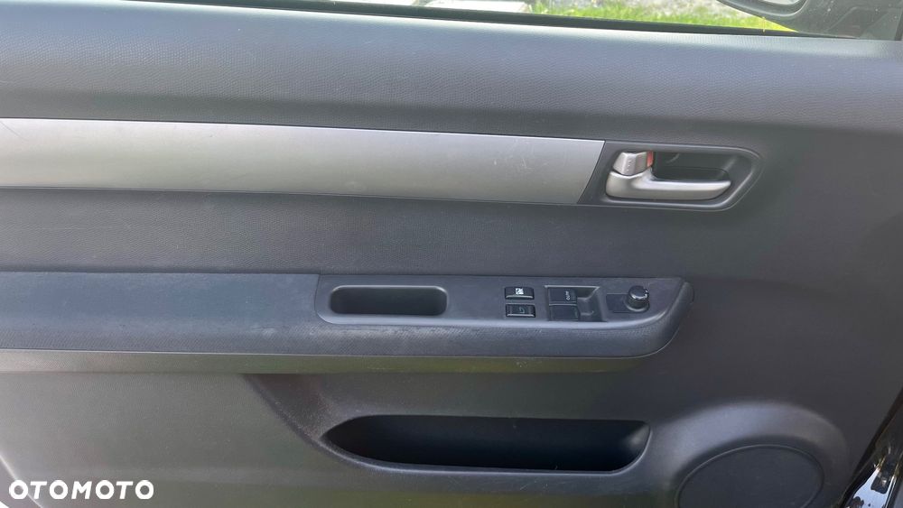 Suzuki Swift - 10