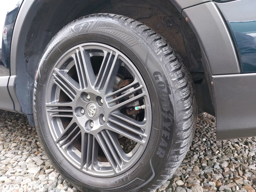 Toyota RAV4 Hybrid Platinum 4x2 - 29