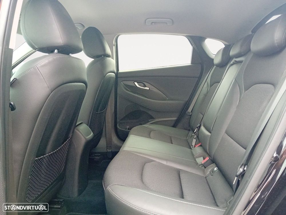 Hyundai i30 Fastback 1.0 T-GDI Style - 13