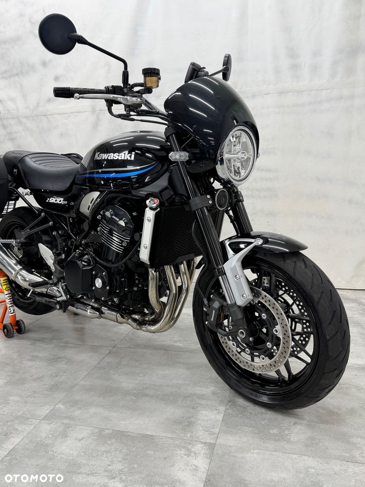 Kawasaki Z 900 RS - 22