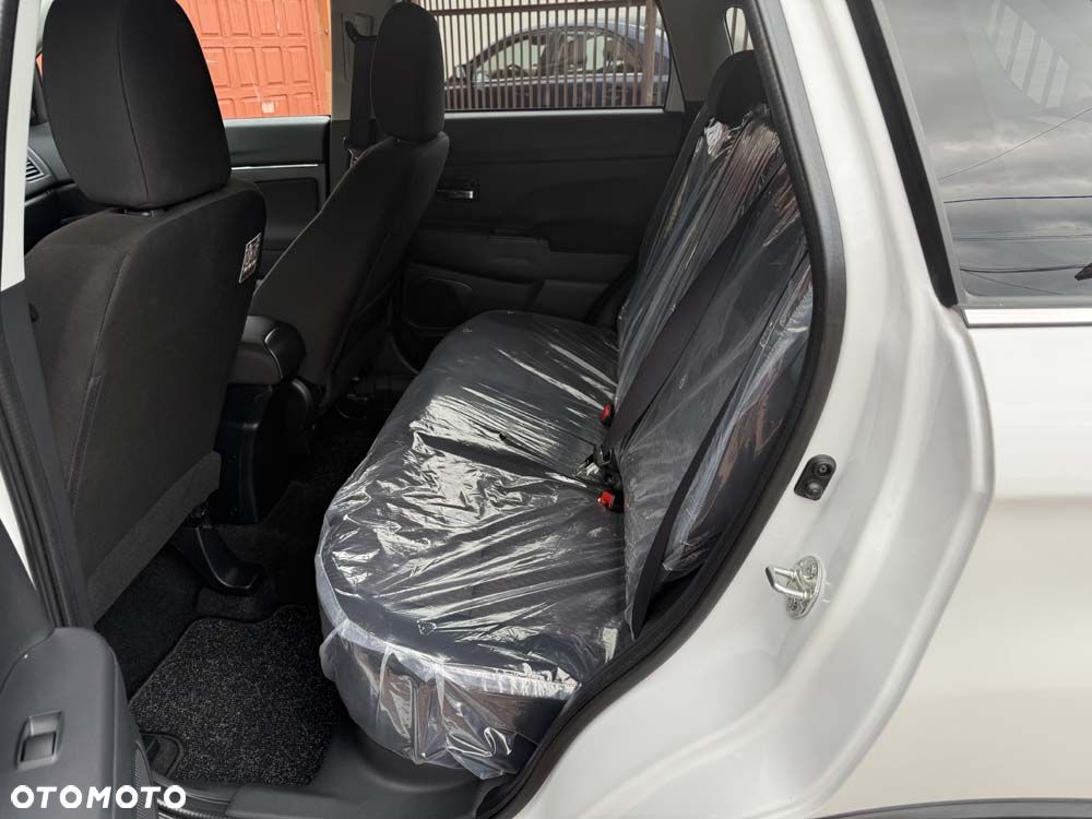 Mitsubishi ASX 1.6 ClearTec 2WD Diamant Edition+ - 25