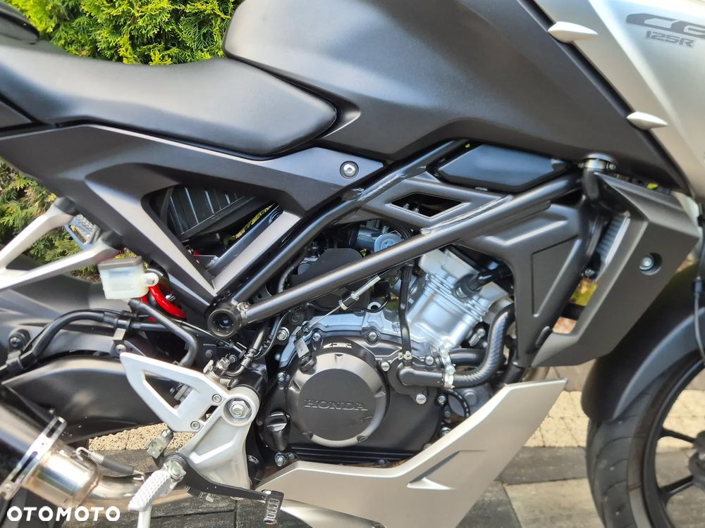 Honda CB - 11