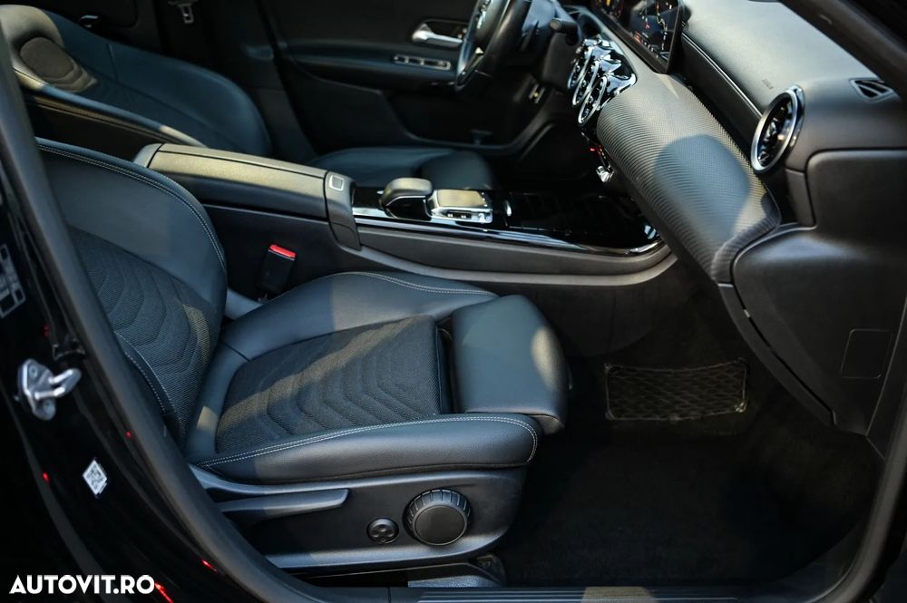 Mercedes-Benz A 180 d 7G-DCT - 16