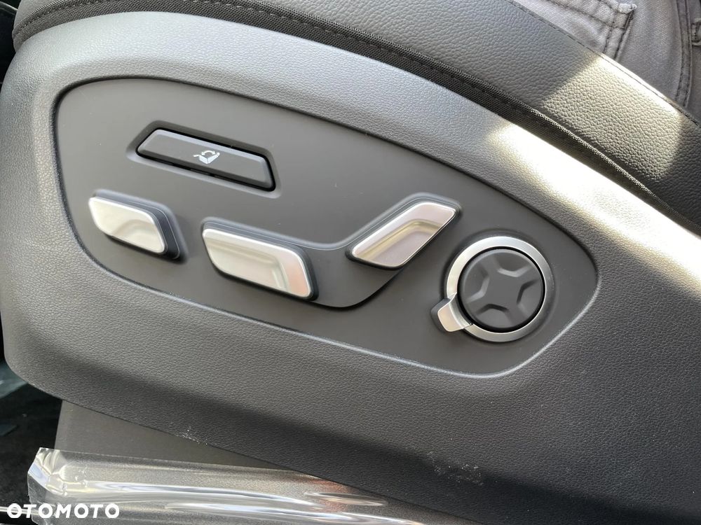Hyundai IONIQ 9 110kWh Uniq AWD - 22