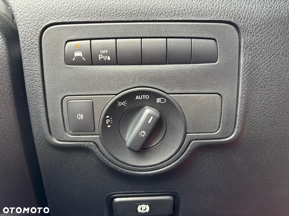Mercedes-Benz VITO 447 - 20