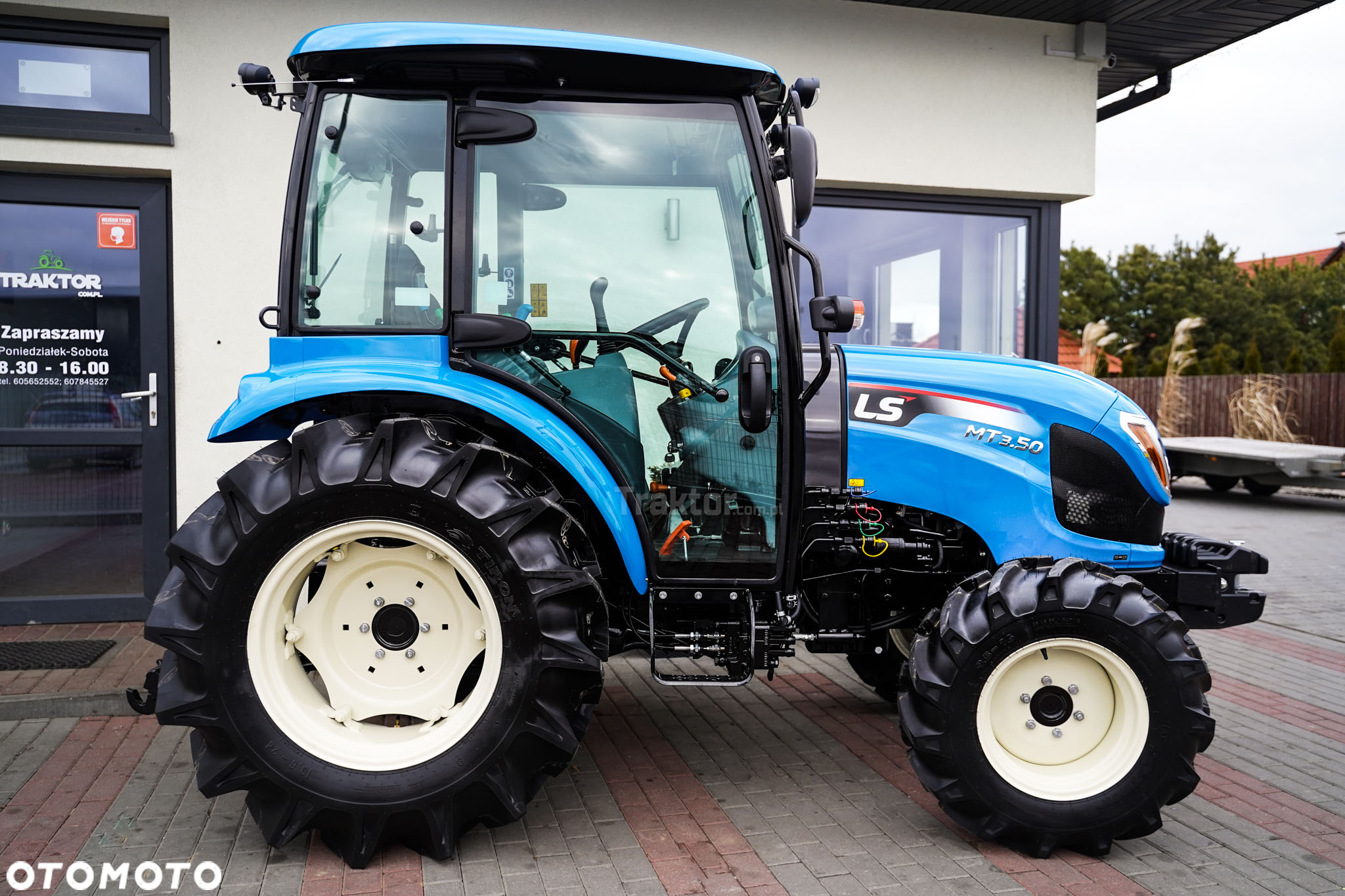 LS Traktor LS MT3.50 MEC CAB 4 x 4 47 KM - 11
