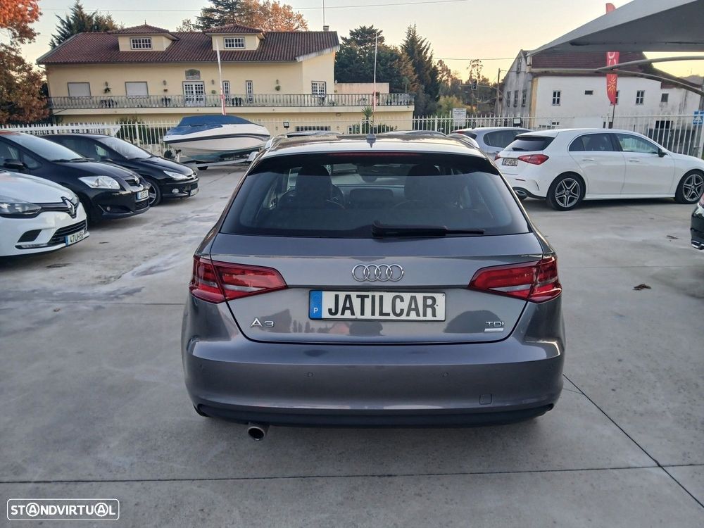Audi A3 Sportback 1.6 TDI - 7