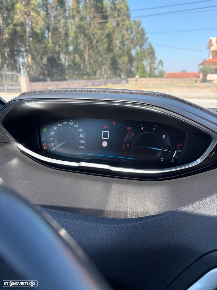 Peugeot 3008 1.6 BlueHDi GT Line - 43