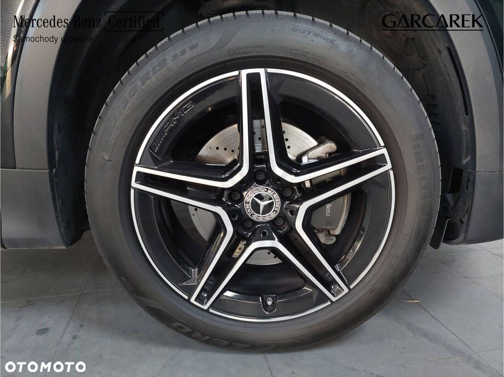 Mercedes-Benz GLB 200 4-Matic AMG Line 8G-DCT - 10