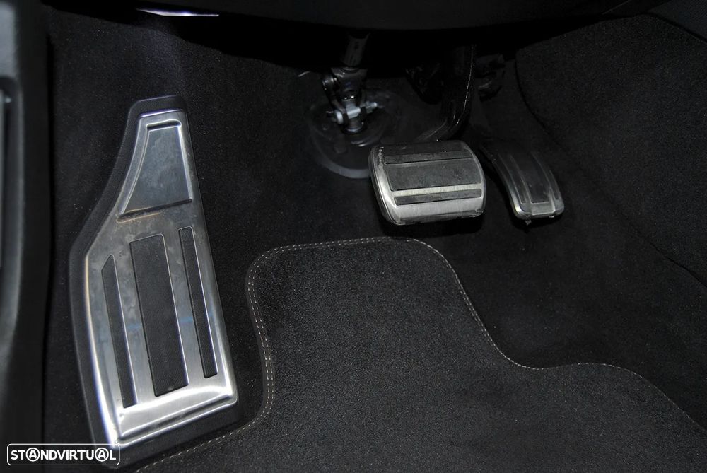 Peugeot 508 SW 1.6 Hybrid GT Pack e-EAT8 - 52