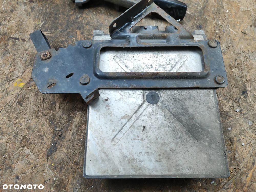 Zestaw startowy, komplet do odpalenia auta, komputer VISTEON 9663289080 / 9661256980 sterownik silnika 2.2 HDI Euro4 120KM do Fiat Ducato III Peugeot Boxer II Citroen Jumper II 06-2014r, w komplecie: sterownik silnika , stacyjka, kluczyk, moduł komfortu, immobilizer, licznik - 4