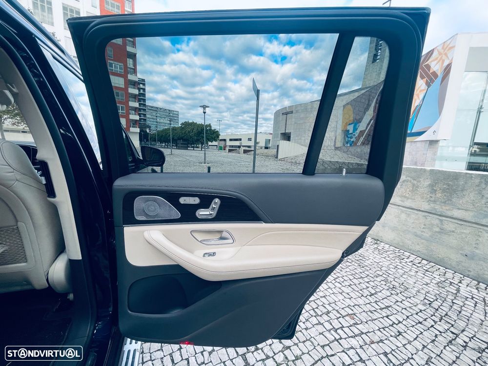 Mercedes-Benz GLS 400 d 4Matic - 36