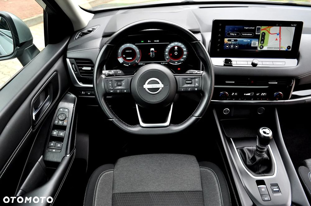 Nissan Qashqai 1.3 DIG-T N-Connecta EU6d - 30