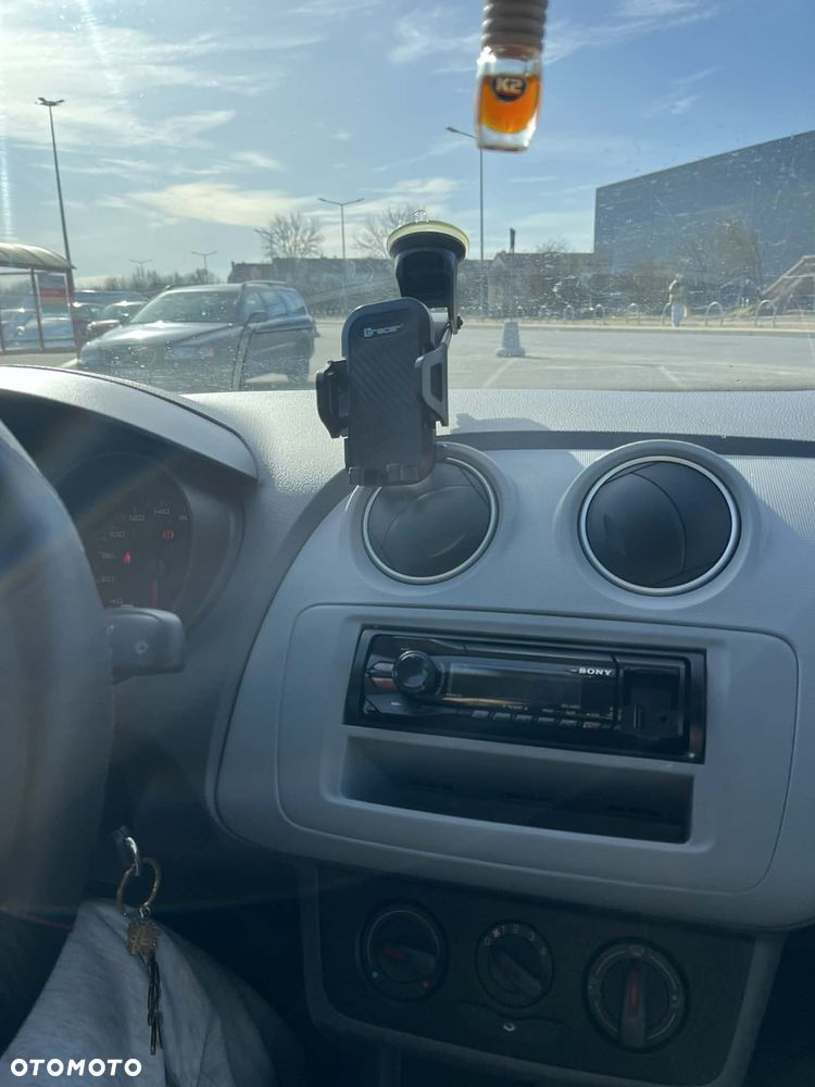 Seat Ibiza SC 1.2 12V SUN - 9