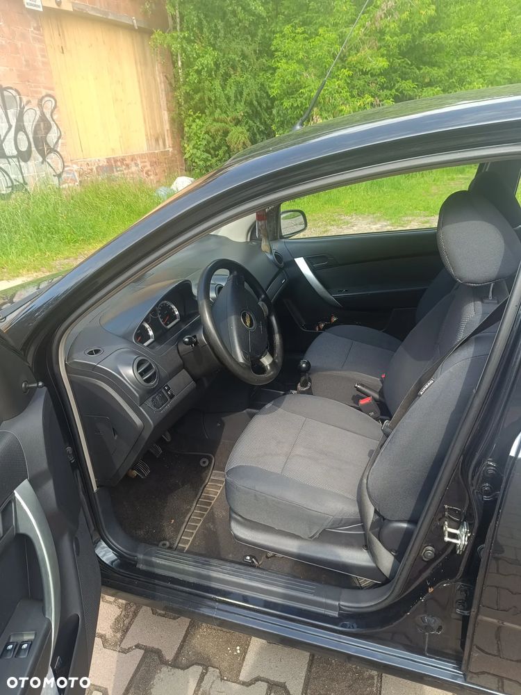 Chevrolet Aveo 1.2 16V LS Design+ - 9