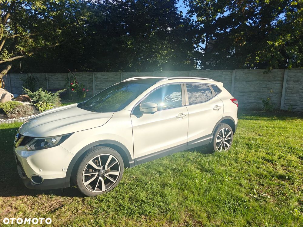 Nissan Qashqai 1.6 DCi 4x4 Tekna EU6 - 8