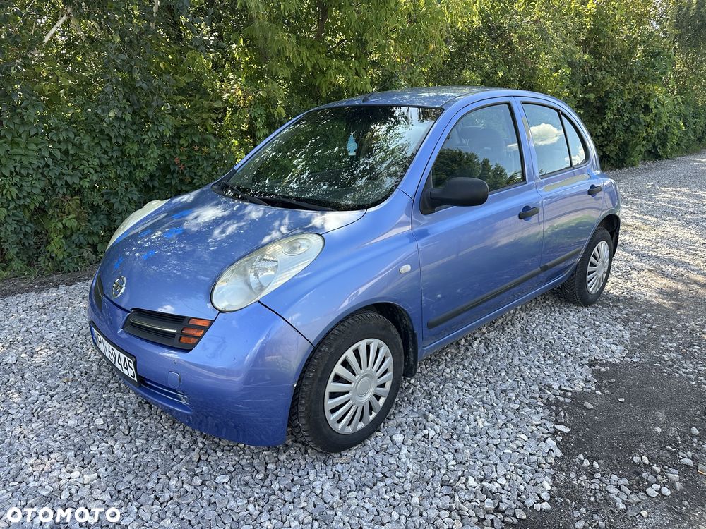 Nissan Micra - 1