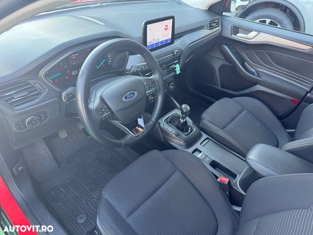 Ford Focus - 18