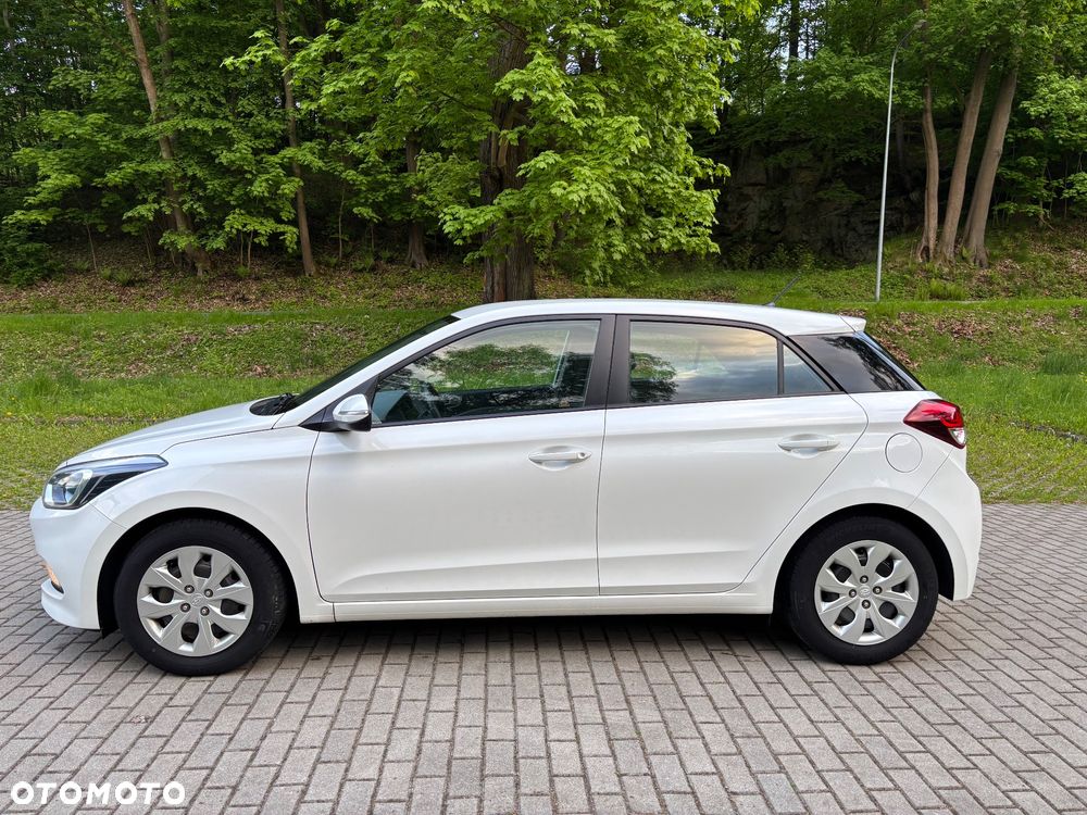 Hyundai i20 blue 1.2 Style - 16