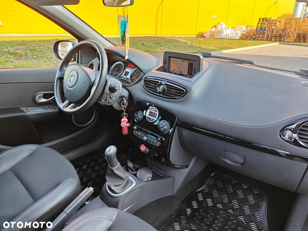 Renault Clio 1.2 16V 75 nightDay - 37