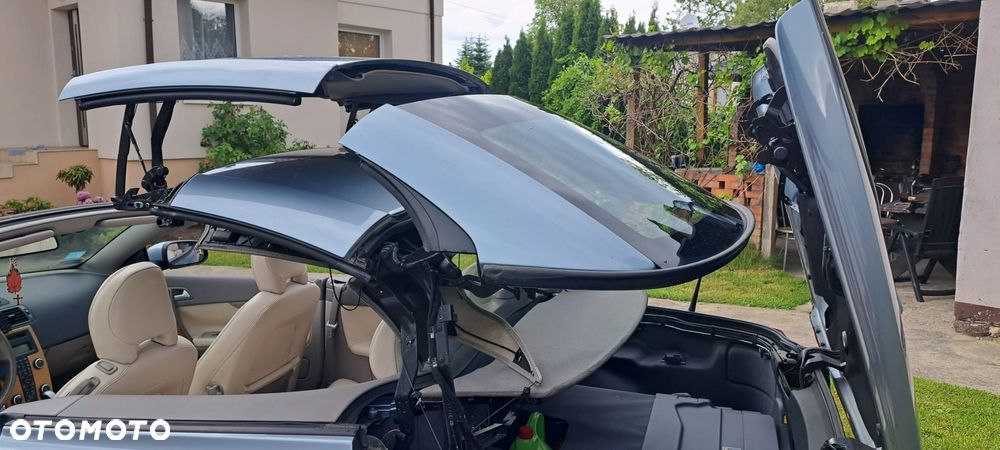 Volvo C70 - 12
