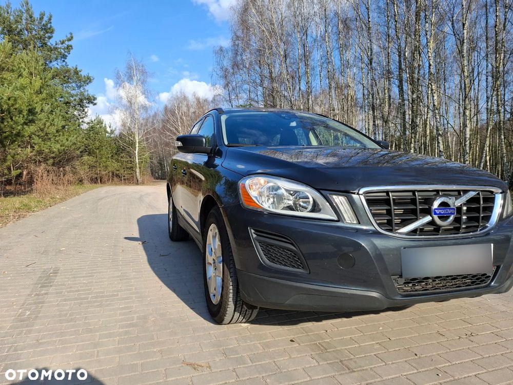 Volvo XC 60 3.2 AWD RDesign - 2