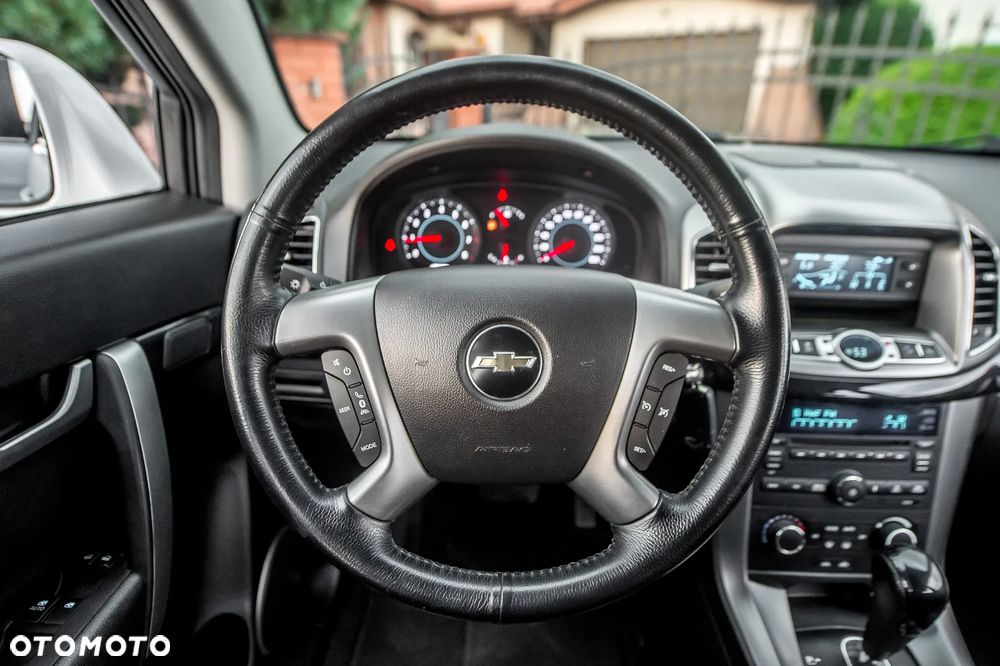Chevrolet Captiva 2.4 AWD Automatik LT+ - 22