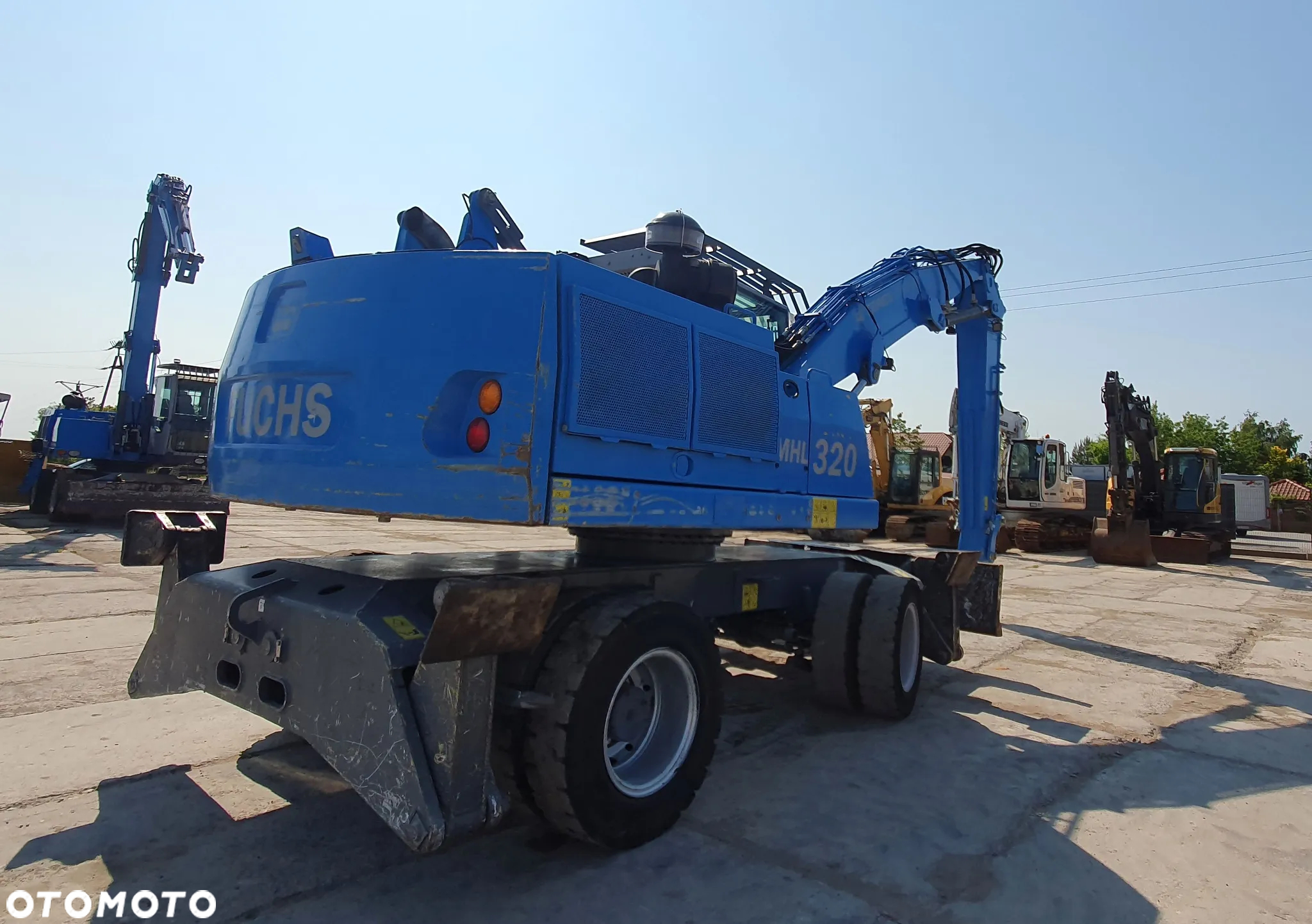 Fuchs MHL320 - 5