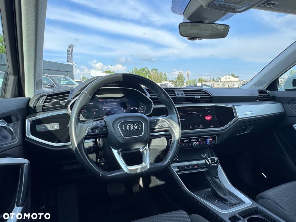 Audi Q3 35 TFSI S tronic - 11